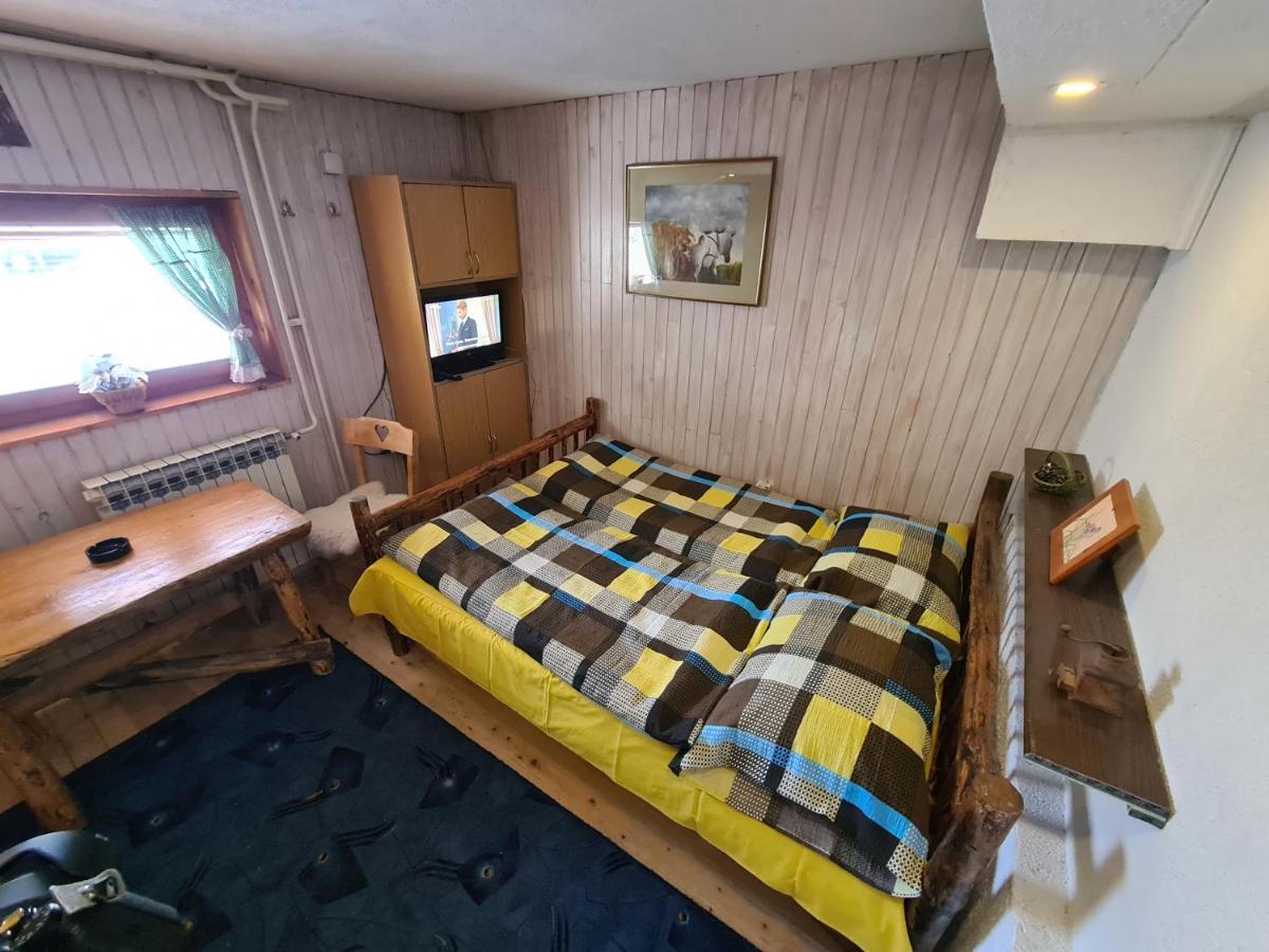 Villa Rustika Яхорина Екстер'єр фото