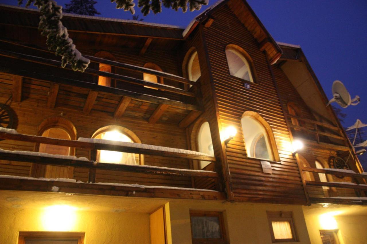 Villa Rustika Яхорина Екстер'єр фото