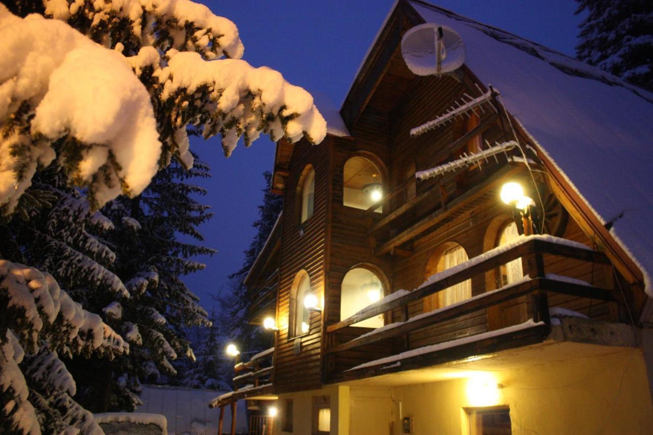 Villa Rustika Яхорина Екстер'єр фото