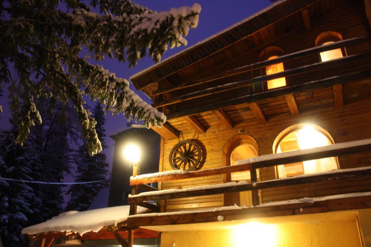 Villa Rustika Яхорина Екстер'єр фото